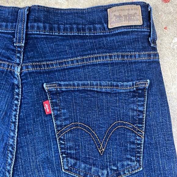 Levi's 512 Slimming bootcut
Size: 12 Short - Picture 3 of 8